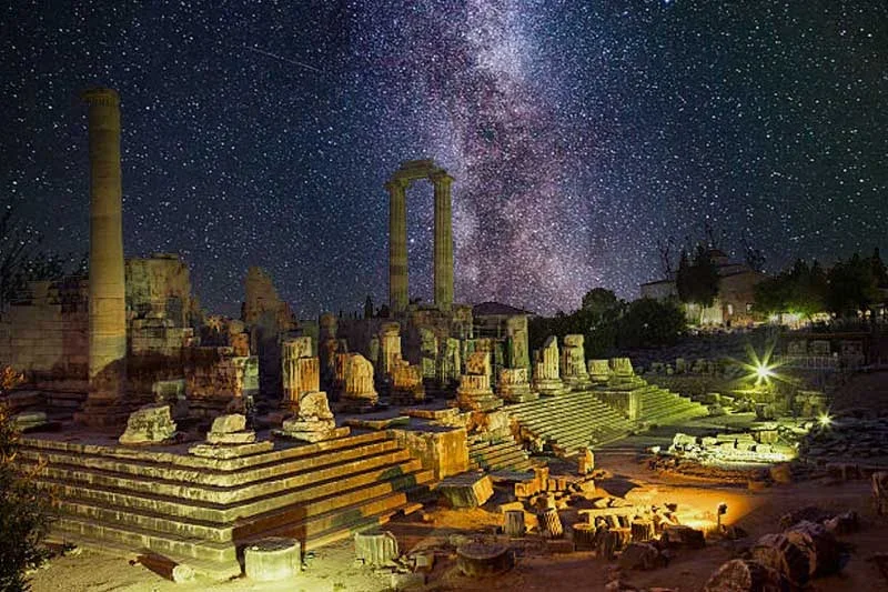 Artık Apollon Tapınağı gecede ziyaret edilebilecek