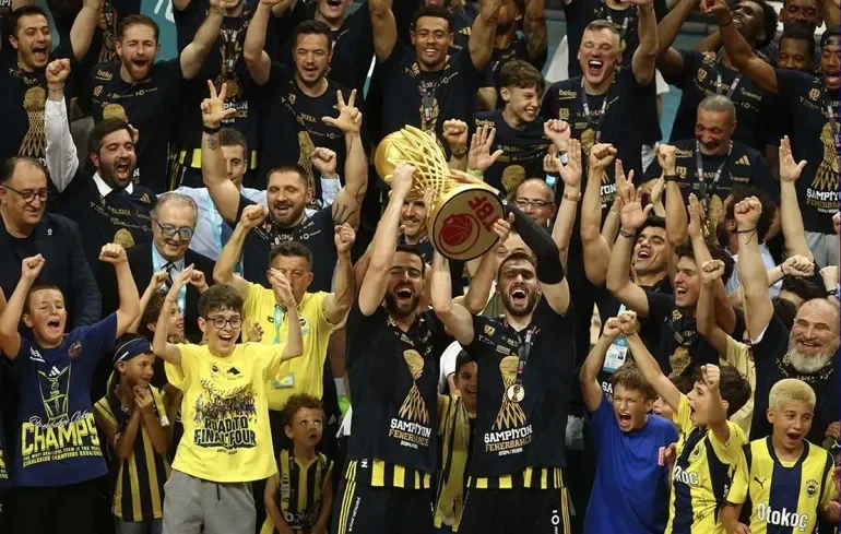 Basketbol Süper Ligi’nde şampiyon Fenerbahçe Beko…