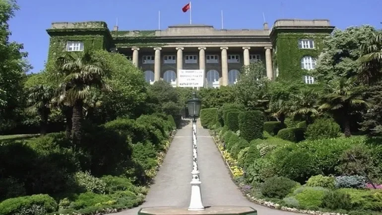 Özel okulların fiyatları yine dudak uçuklattı