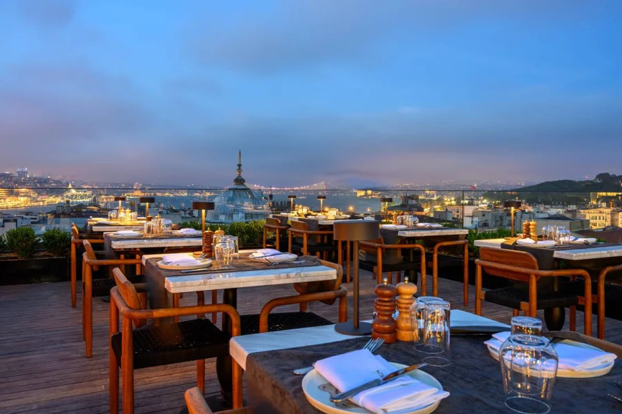 Türkiye’de  market ve restoranlarda 32 madde yasaklandı