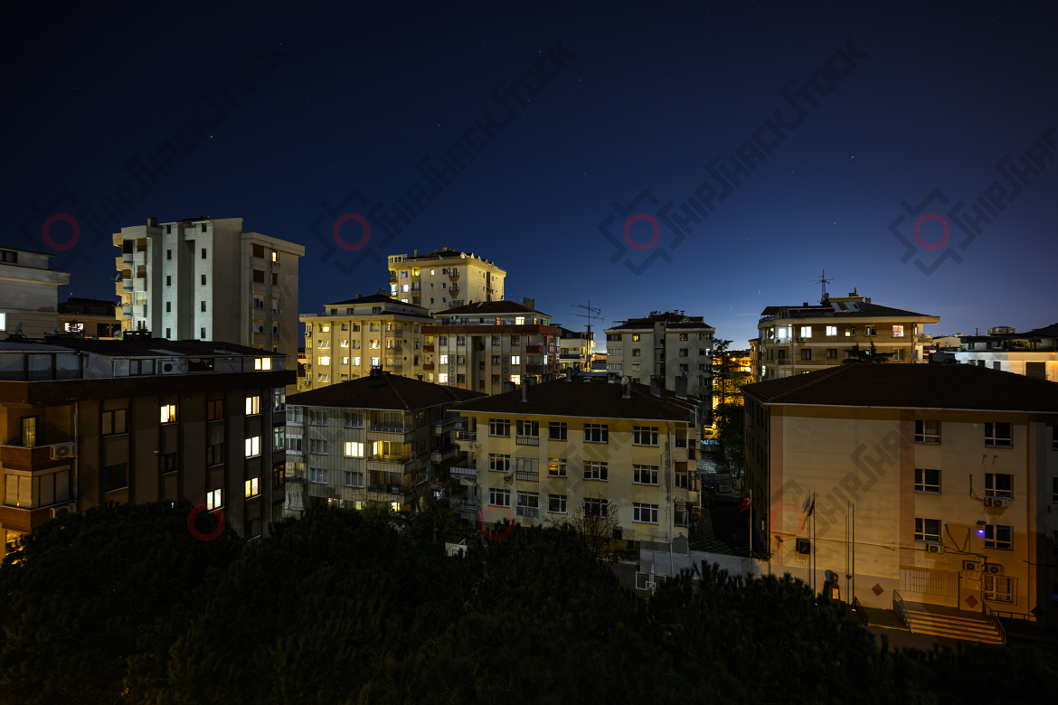 Clear sky at night in Istanbul
