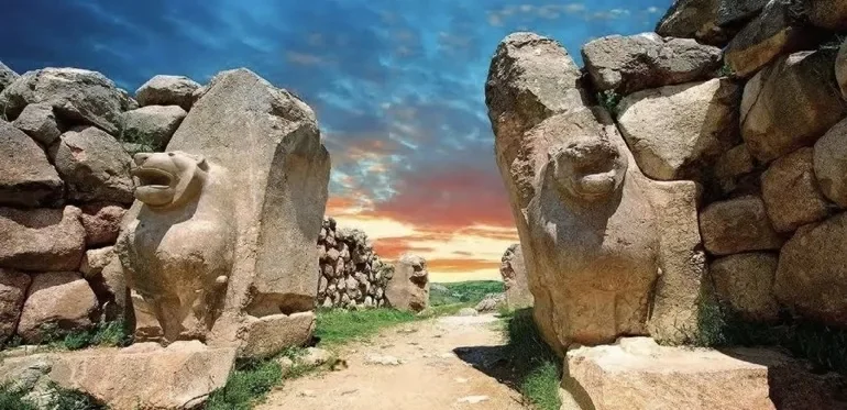 Bin Tanrılı Şehrin Gizemli Mirası, Hattuşa...